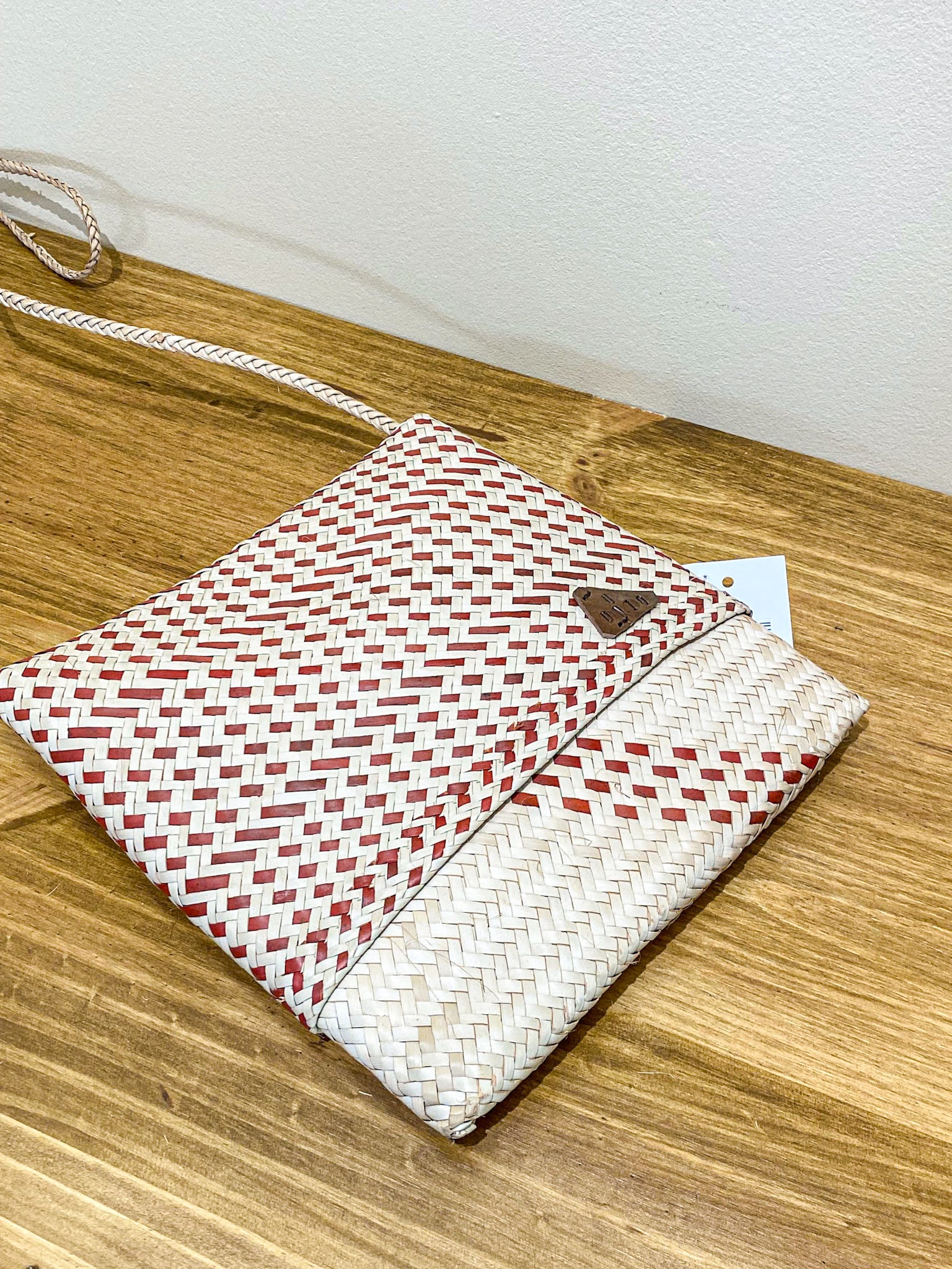 Handwoven Shoulder Bags from Mozambique -S Red