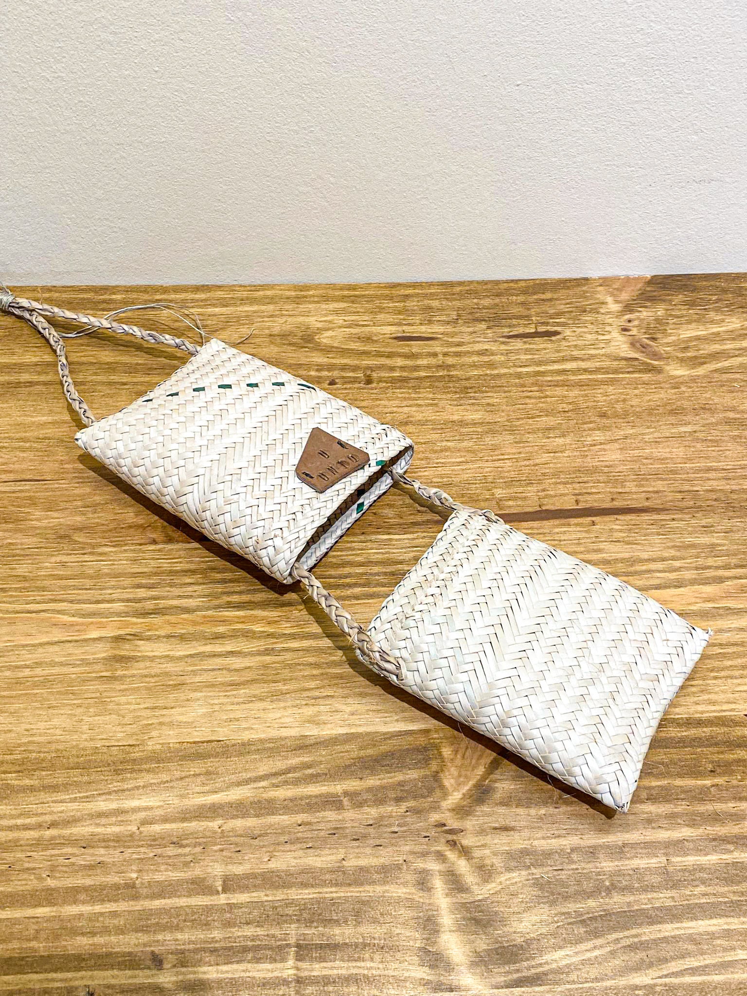 Handwoven Shoulder Bags from Mozambique - XS Beige