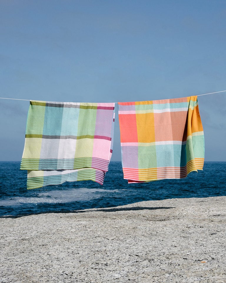 Towel 100% Cotton Folly Beach Weave 110x180cm Fiddler Crab