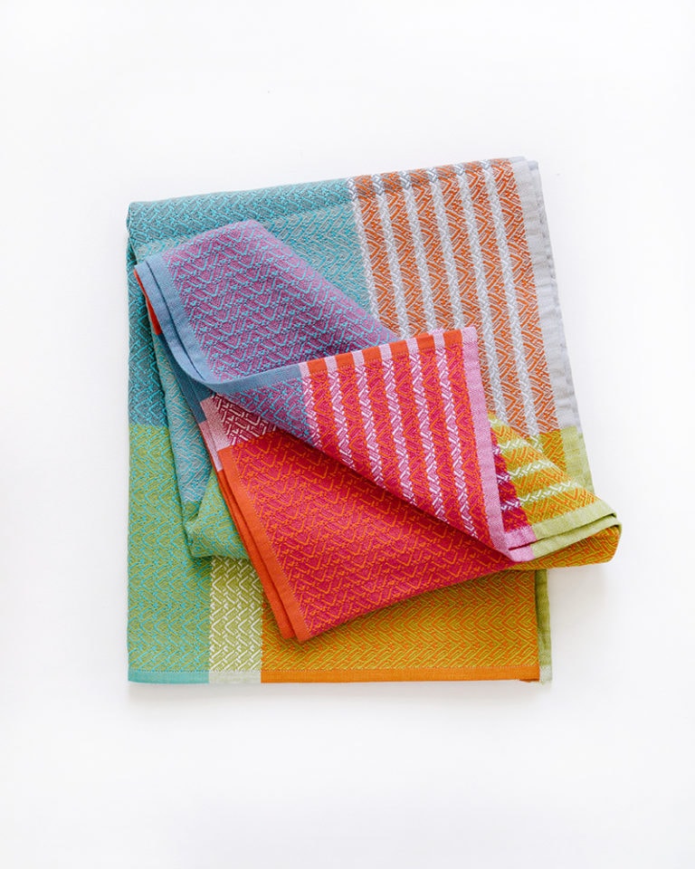 Towel 100% Cotton Folly Beach Weave 110x180cm Fiddler Crab
