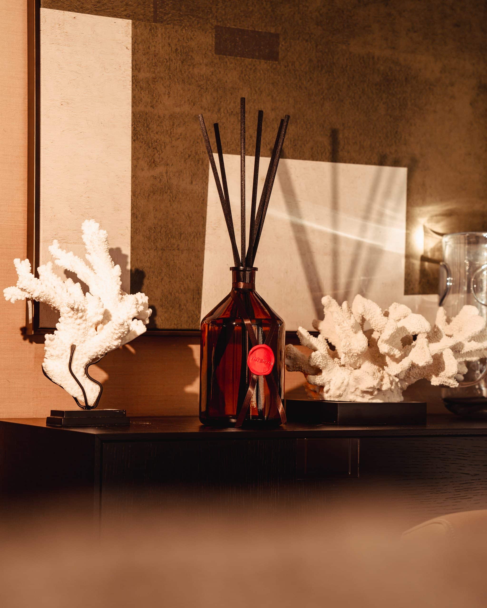 Reed Diffuser Woody Air Freshener