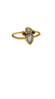 Tear shape crown ring